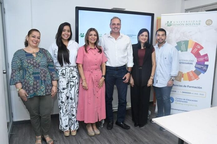 Natalia Caro, Jenifer Navarro, Tatyana Bolívar Vasilef, Carlos González, Diana Rojas y Alberto López.