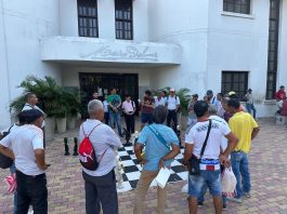 La Biblioteca Meira Delmar abre sus puertas al ajedrez del Atlántico